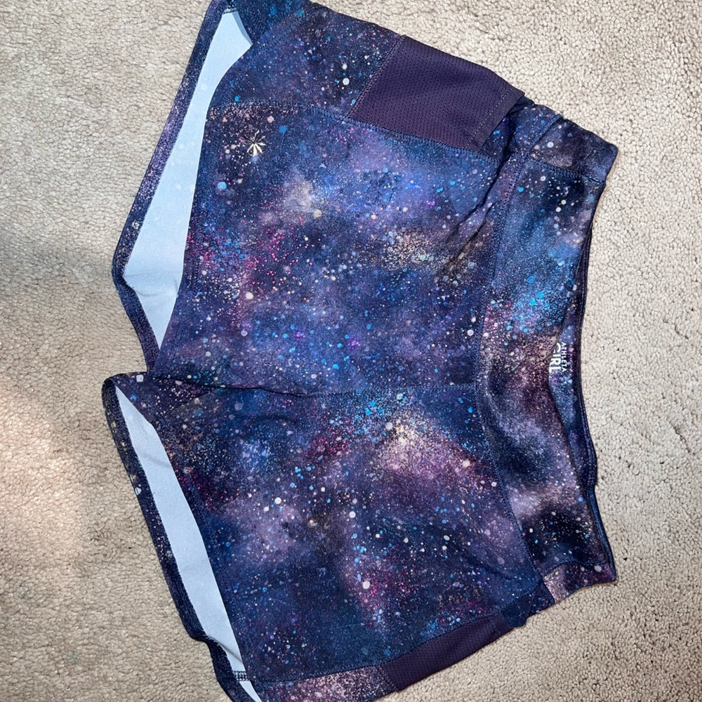 Athleta Girl Record Breaker Short EUC Medium (8-10)